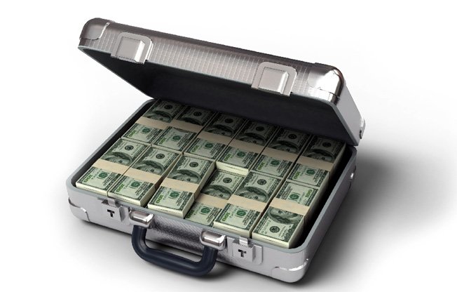 Business-Money-Briefcase110512181343.jpg