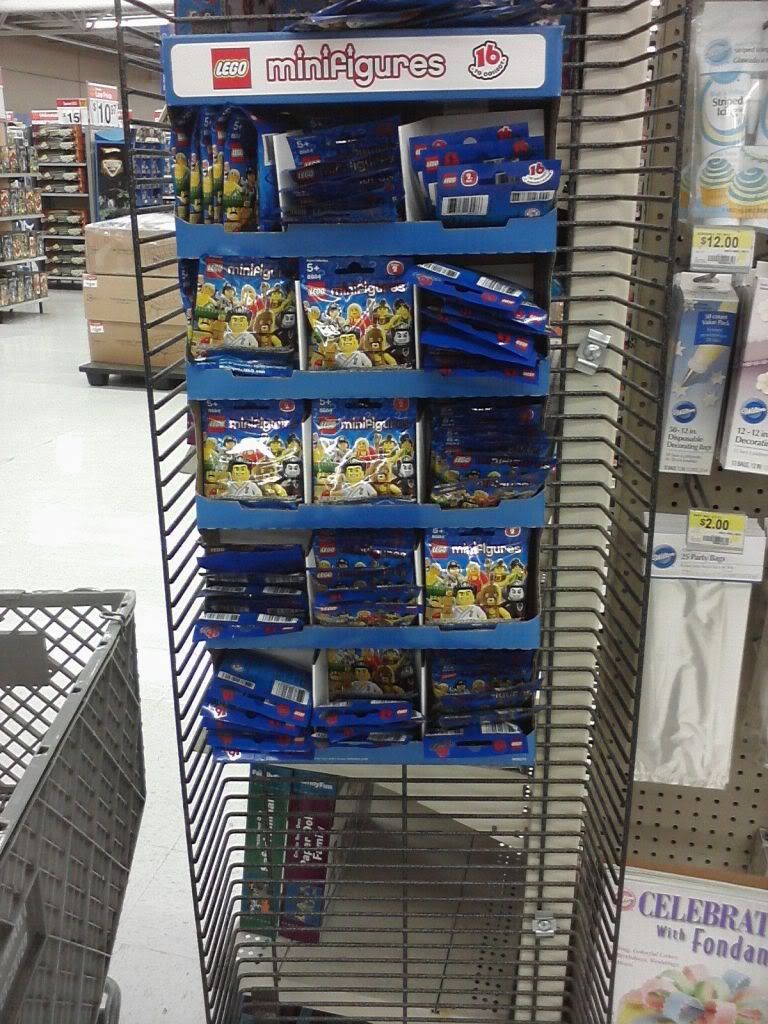 walmartminifig.jpg