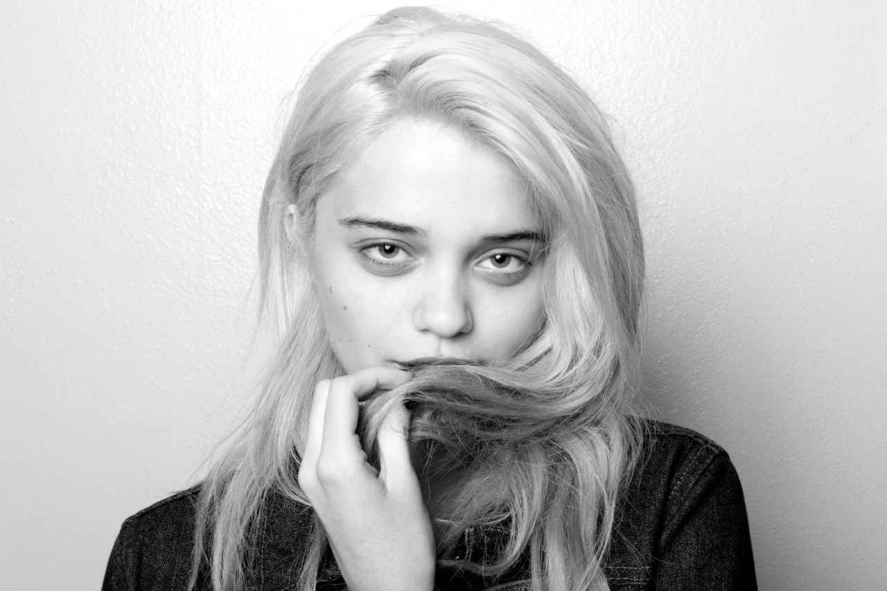 Sky-Ferreira.jpg