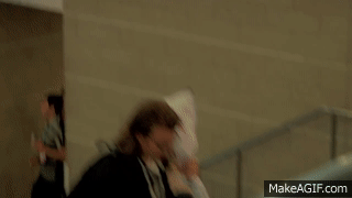 IDvXUi.gif