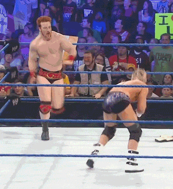tumblr_maebud5NAl1qk8z2oo1_400.gif