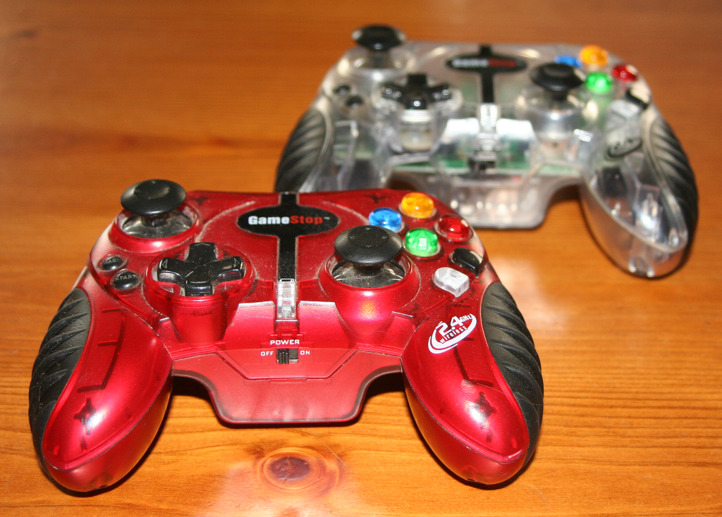 XboxControllers.png