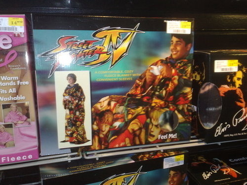 street-fighter-snuggie.jpg