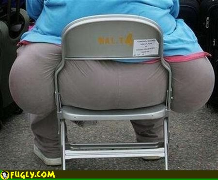 butt-load-giant_ass_in_seat.jpg
