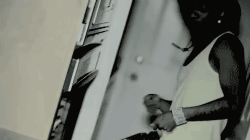 tumblr_m078ffu4R21r03eaxo1_500.gif