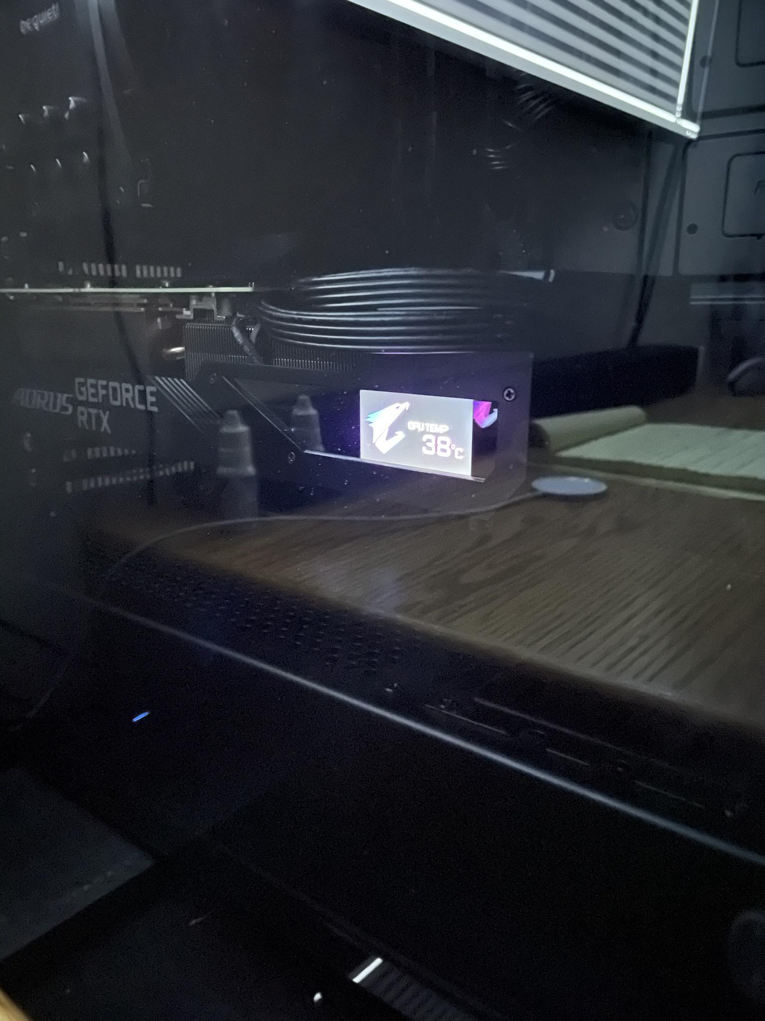 F05LrDf.jpg