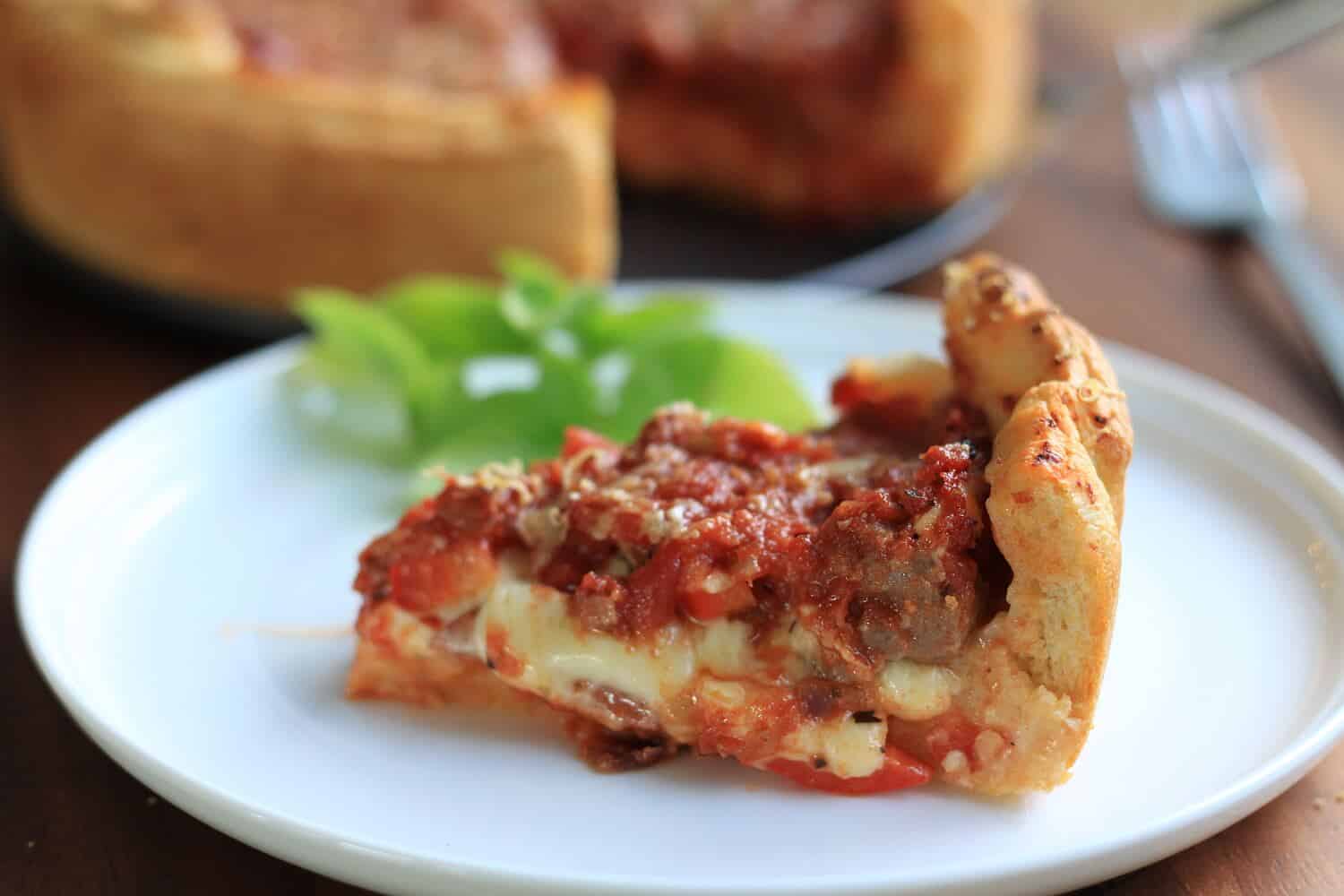 Deep-Dish-Pizza-5.jpg