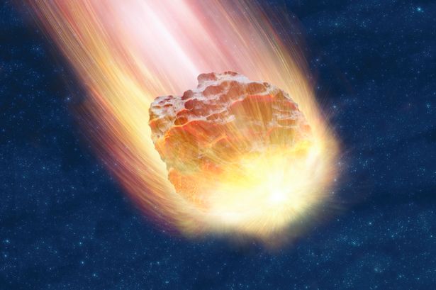Meteor-in-night-sky-1572022.jpg