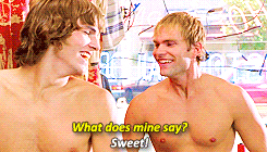 tumblr_mfr8j5wz3K1rayh9bo5_250.gif