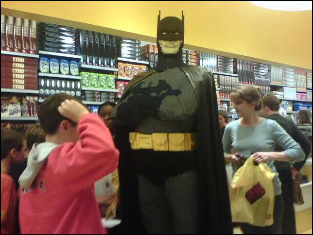 GiantLegoBatman.jpg