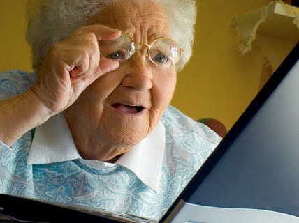 old-lady-at-computer.jpg