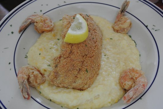 fried-fish-cheese-grits.jpg