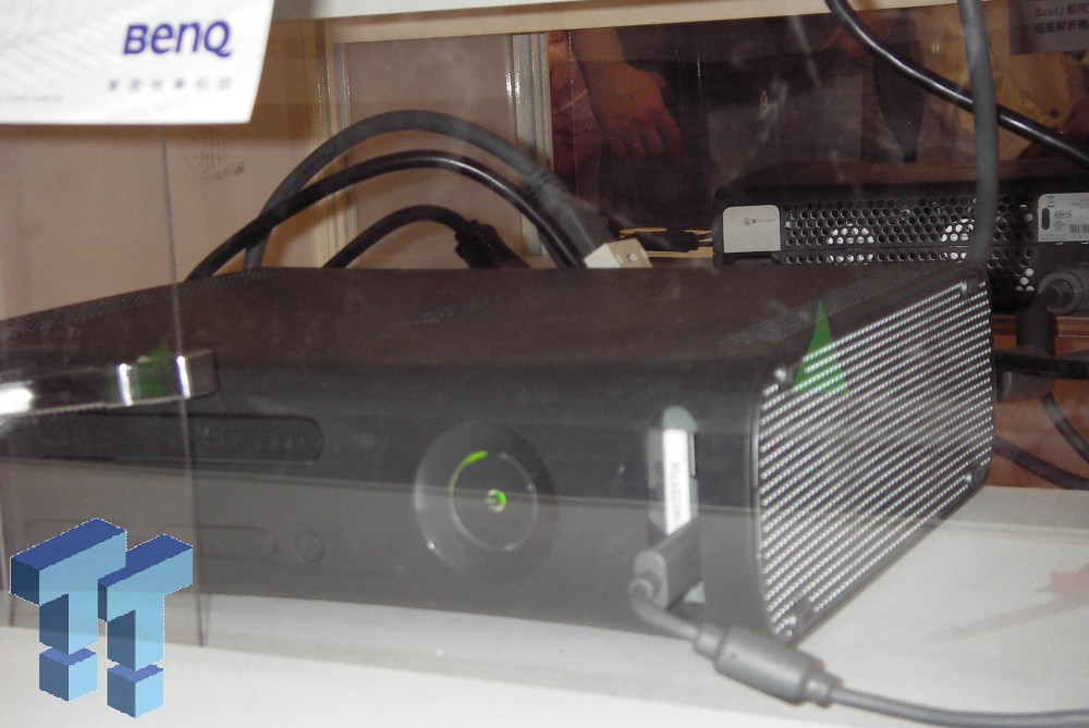 blackxbox360tpe_03l.jpg