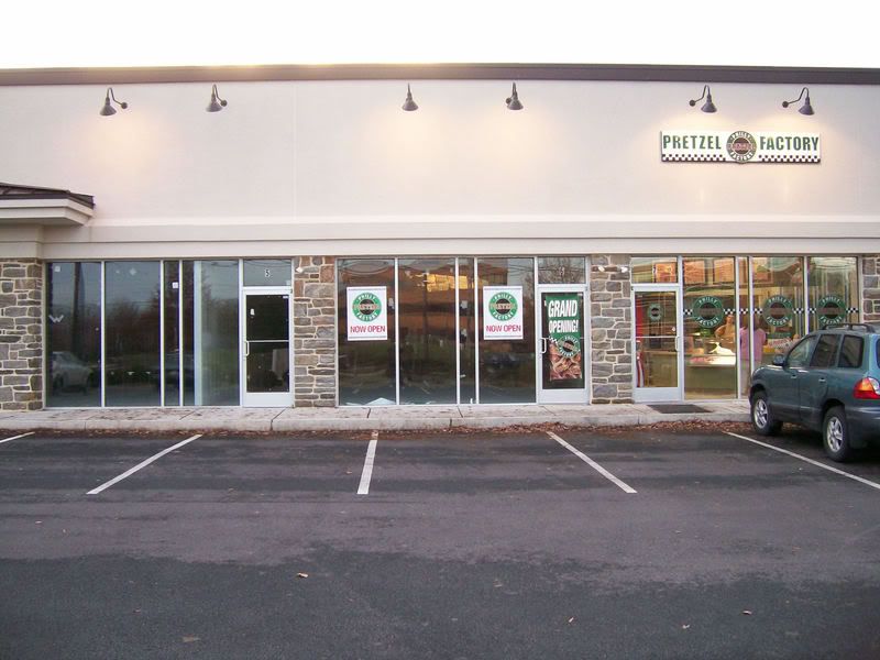 ChaddsFordPlaza-Photo02.jpg