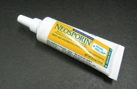 neosporin.jpg