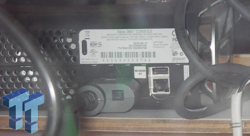 blackxbox360tpe_02l.jpg