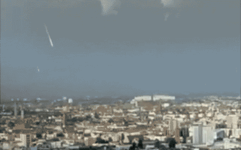 1273549697189.gif
