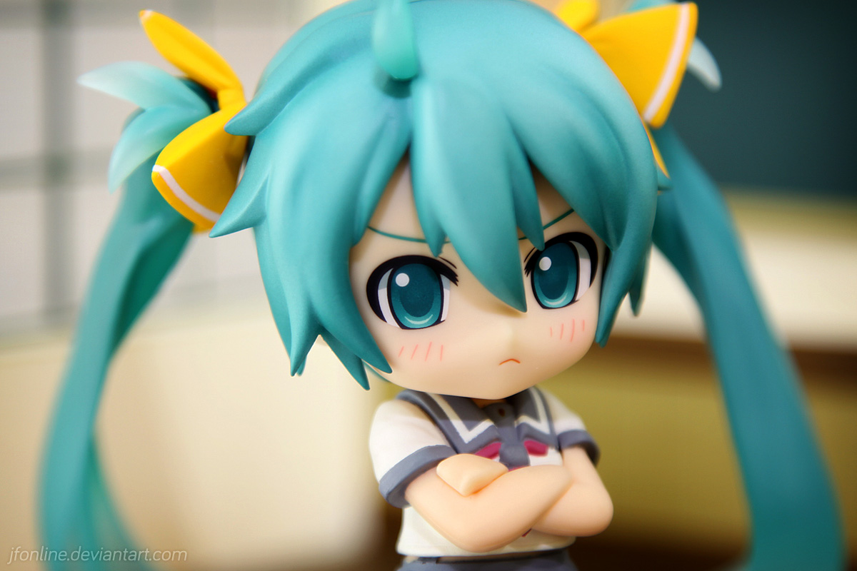 tsundere_miku_by_jfonline-d5q4lp0.jpg