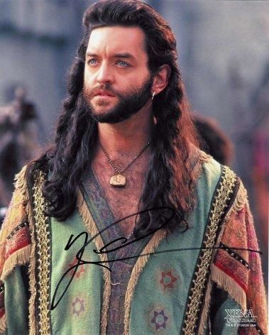Tim-Omundson-as-Eli-1.jpg