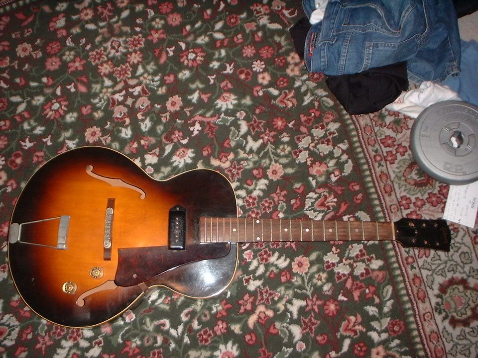 guitar001.jpg