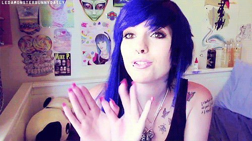tumblr_m7hkigOzlR1qhkgdno1_500.gif