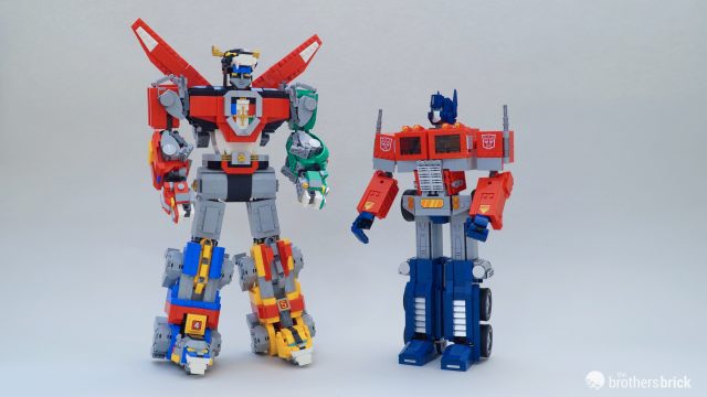 LEGO-Transformers-10302-Optimus-Prime-Review-30-UEEPq7-640x360.jpg