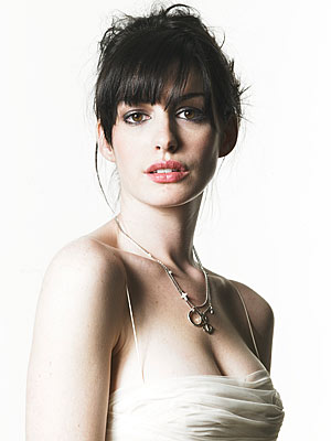 annehathaway2_300.jpg