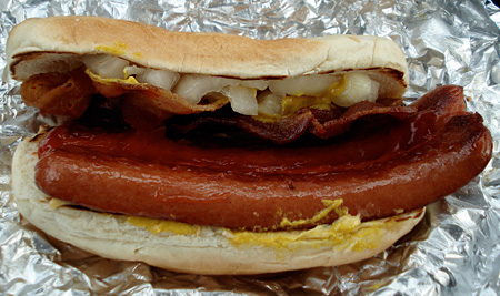 five-guys-hot-dog.jpg