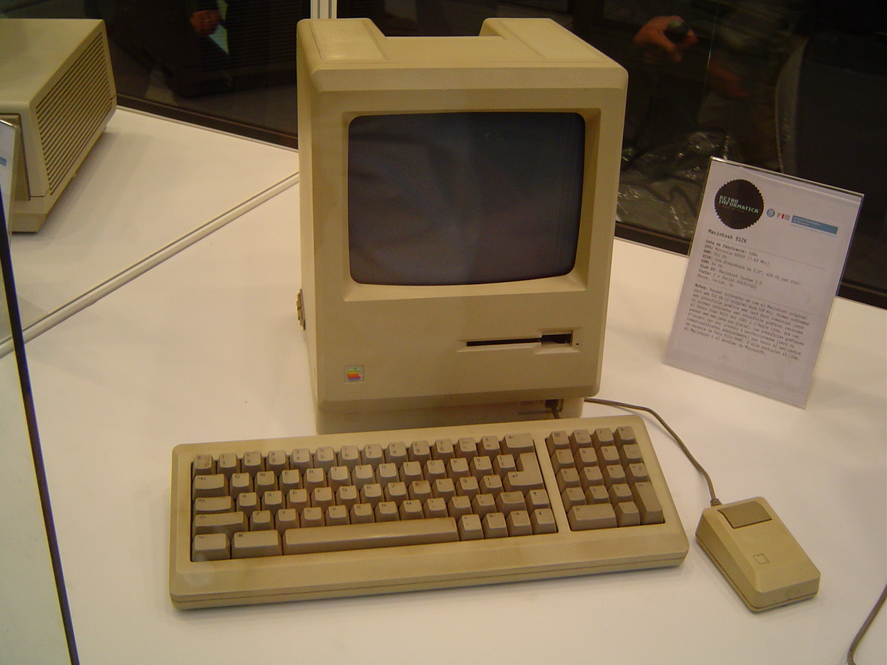 Old_computer_2.jpg