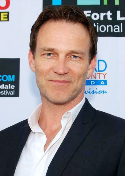 Stephen_Moyer_October_2013_%28cropped%29.jpg