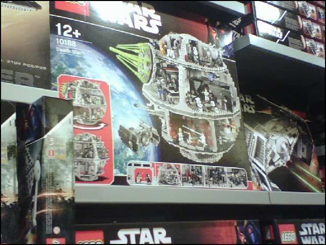 LegoDeathStarBox.jpg