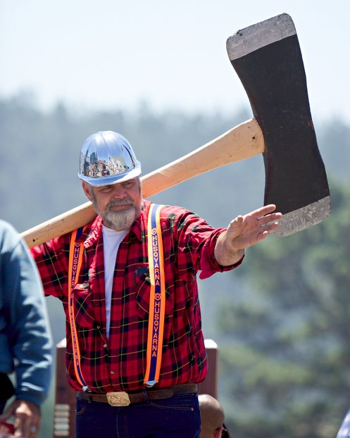 PaulBunyan-m.jpg