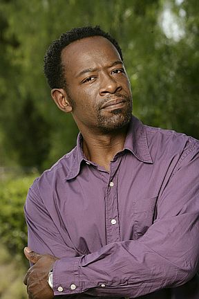 jericho-lenniejames2_1174958328.jpg